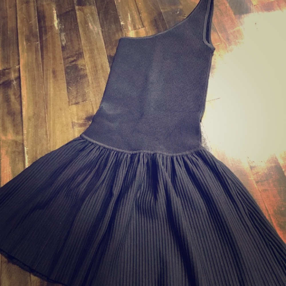 BCBGMAXAZRIA One Shoulder Fit &Flare Dress Black S